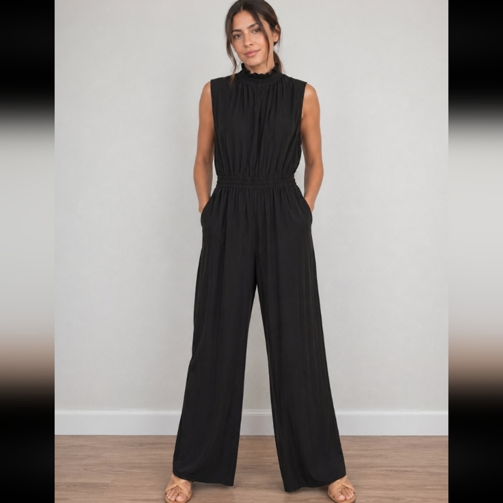 NEED Romper Rufffle collar Pockets Sleeveless Wide Leg Small New w Flaw